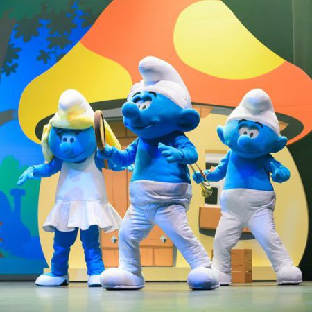 Smurfs live on stage